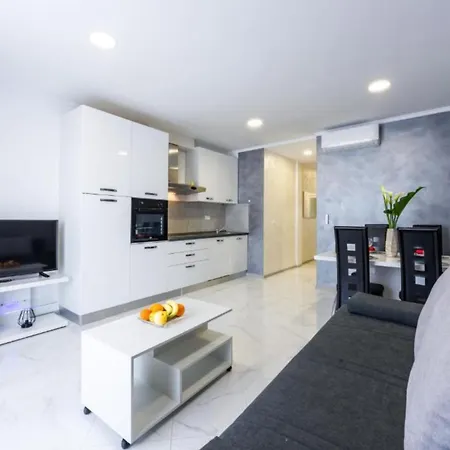 Apartamento Lumina Sea *