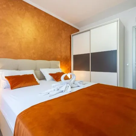 Apartamento Lumina Sea *